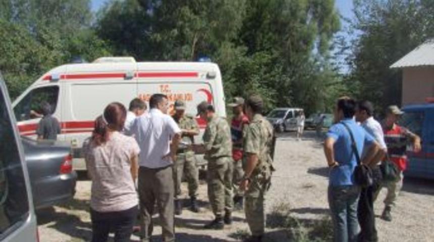 Su kulesinden d&uuml;şen liseli gen&ccedil; hayatını kaybetti