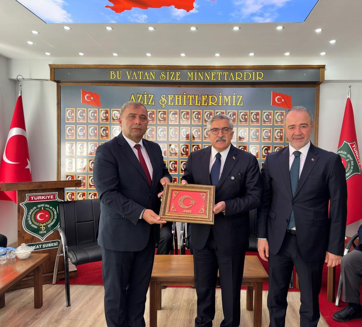 AK Parti den se&ccedil;im resti! Herkes tarihi tartışırken Yayman net konuştu 1