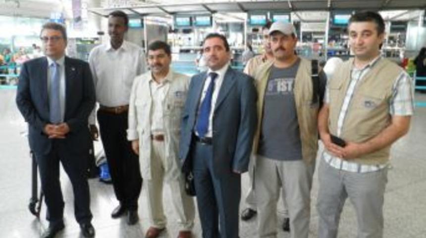 Fethullah G&uuml;len Hocaefendi, Afrikalı mağdurlara 10 bin dolar bağışladı