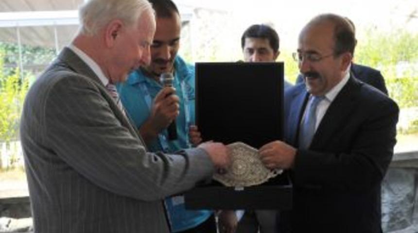 EOC Birliği Başkanı Hickey: Rekabet ve centilmenlik burada hayat buluyor