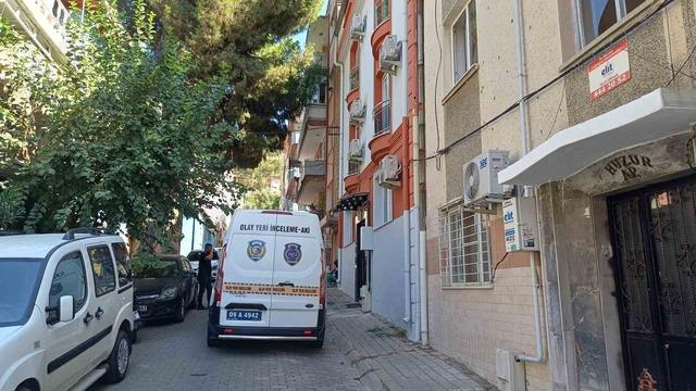 Genç kadın evde ölü bulundu 1