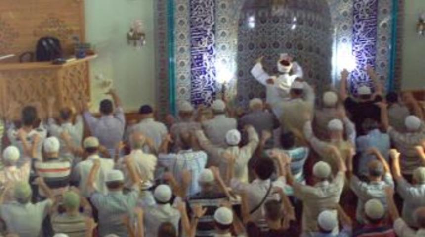 Karam&uuml;rsel&rsquo;de yağmur duası