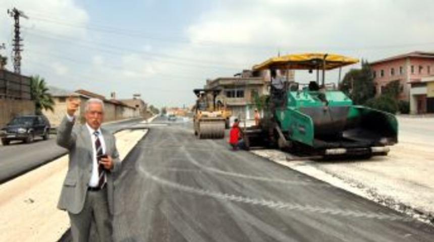 Zihni Aldırmaz yol &ccedil;alışmalarını denetledi