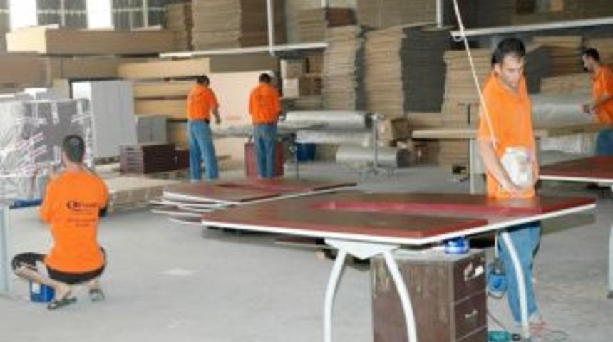 "Ekonomik istikrar bize g&uuml;&ccedil; veriyor"