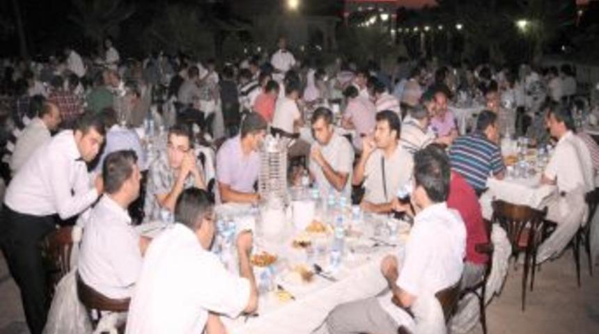 Yıldırımhan'ın mezunları iftarda buluştu
