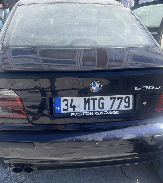 Otomobil ve hafif ticari araç çarpıştı, 1 kişi yaralandı 1