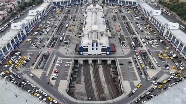 Okul dönemi öncesi otogarda yoğunluk! Bilet fiyatları da arttı