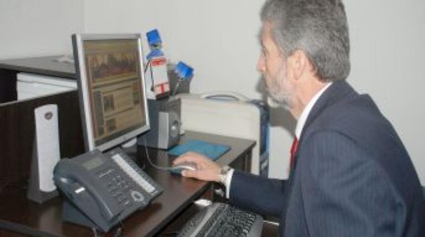 Sincan Belediye Başkanı Tuna her ay 200 mail cevaplıyor