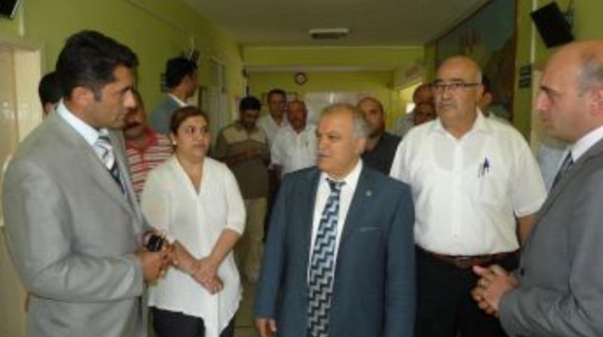 Vali Şent&uuml;rk&rsquo;ten Boğazlıyan Devlet Hastanesi'ne hasta nakil aracı