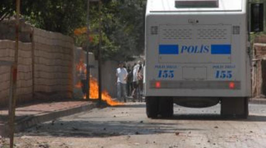 Doğubayazıt'ta ter&ouml;rist cenazesi d&ouml;n&uuml;ş&uuml; gerginlik