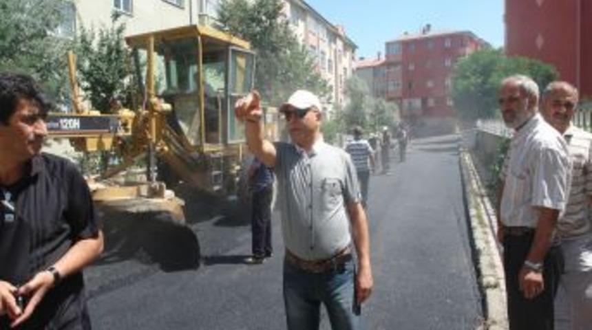 Yakutiye Belediyesi asfalt &ccedil;alışmalarına hız verdi