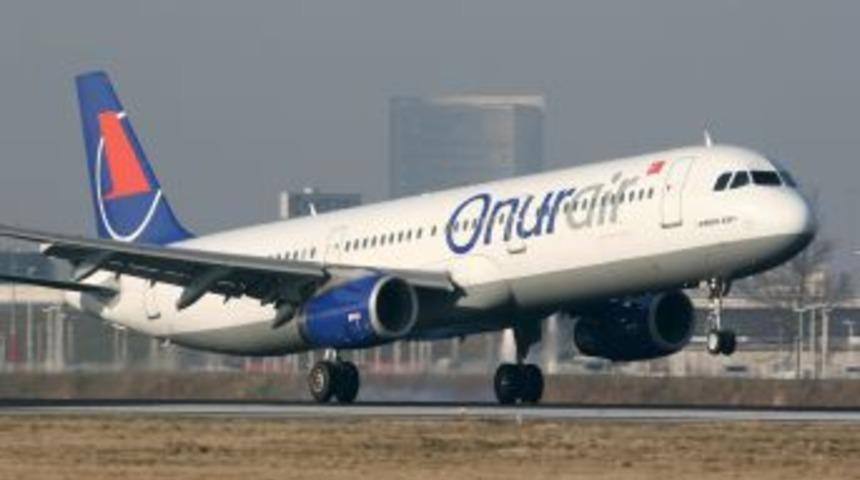 Onur Air, bayramda 110 bin kişi taşıyacak