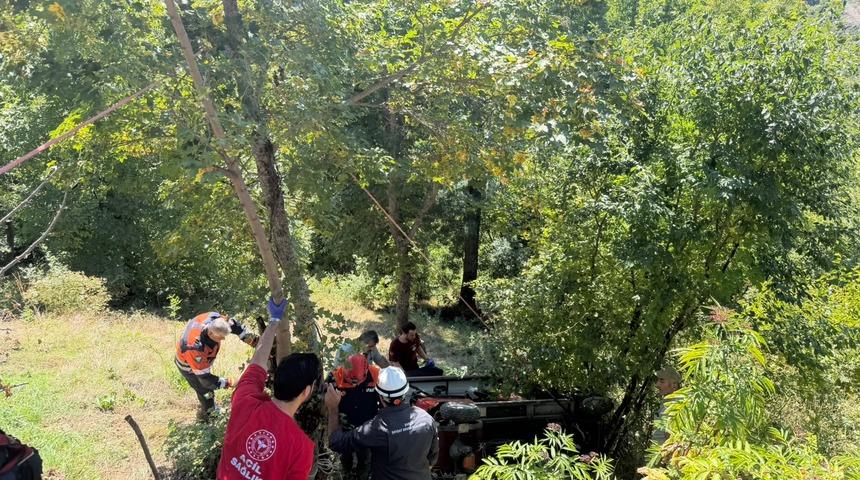 Artvin'de devrilen ATV'nin s&uuml;r&uuml;c&uuml;s&uuml; hayatını kaybetti