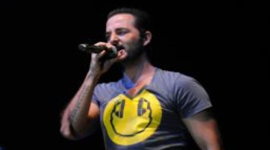 Yaz Konserleri'nin konuğu G&ouml;khan &Ouml;zen oldu