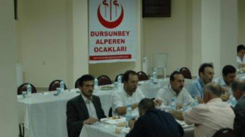 Alperenler iftar yemeğinde buluştu