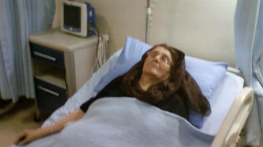 G&ouml;z muayenesine gitti, komaya girdi