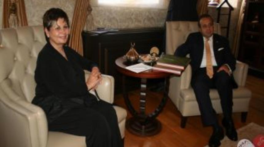 Egemen Bağış: Davos Başbakan'a geliyor