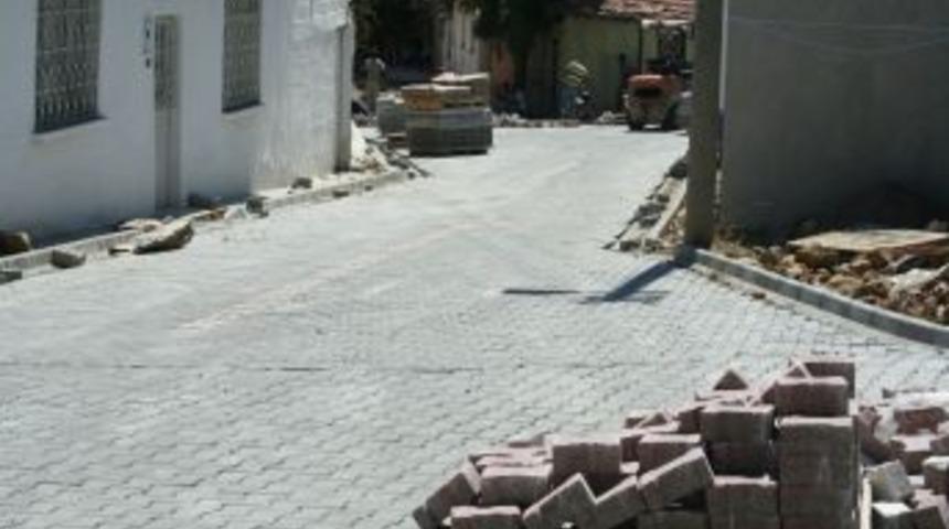 Edremit Belediyesi altyapı çalışmalarına devam ediyor