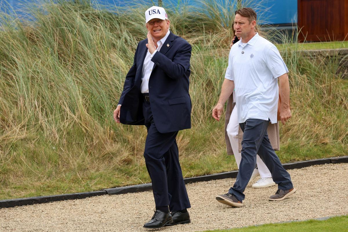 Trump tan Zelenskiy e Rusya &ccedil;ağrısı! "Dizel yakıt tesislerini hedef almayın" 3