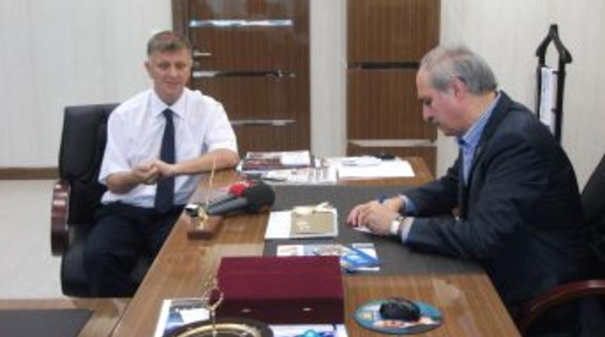 Barış Meclisi'nden Numan Kurtulmuş&rsquo;a ziyaret