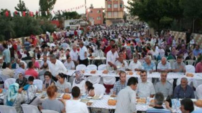 Belde halkı ile iftarda buluştu