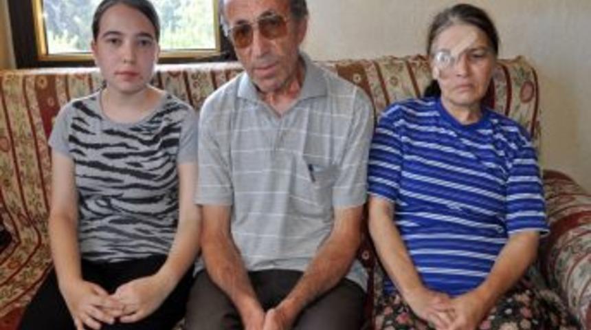 Sınava emanet kitapla hazırlanan Menekşe, Edebiyat &Ouml;ğretmenliği'ne yerleşti