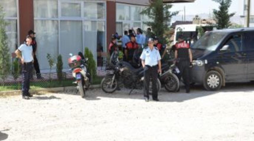 Ruhsat denetimine giden zabıta tartaklandı