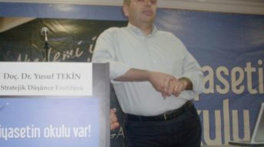 Gen&ccedil;lik ve Spor Bakanlığı Yardımcılığı'na Do&ccedil;. Dr. Yusuf Tekin getirildi