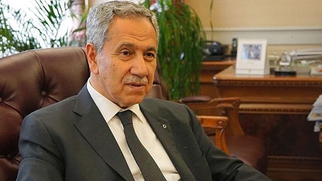 Bülent Arınç'a hem AK Parti'den hem Beştepe'den sert tepki: 'Birkaç şuursuzdan başka...'