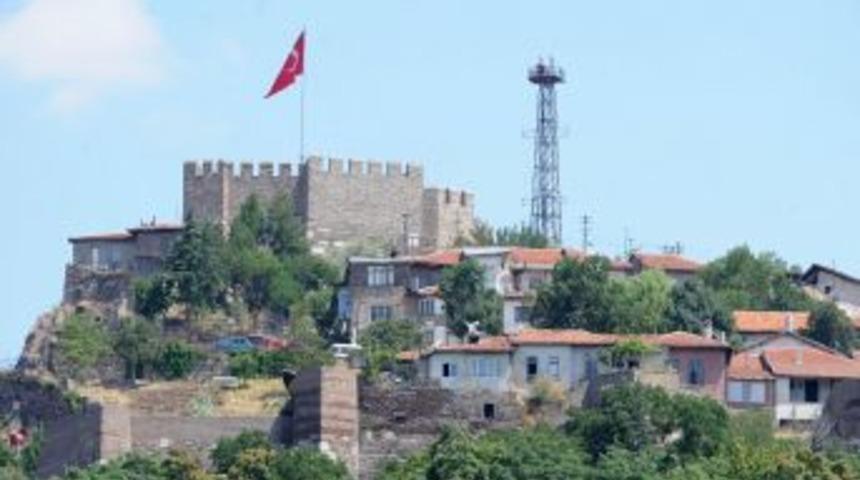 Ankara Kalesi şimdi daha net