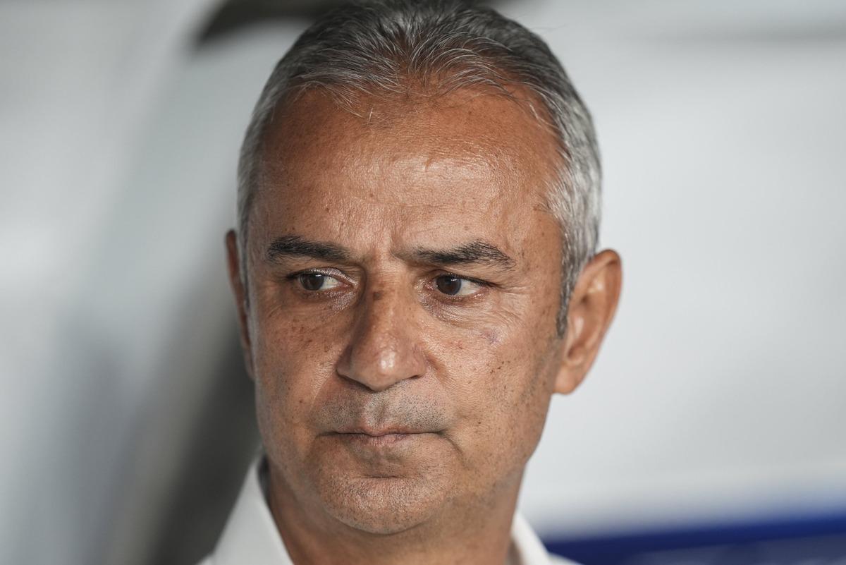 Fenerbahçe de İsmail Kartal a sert çıkış! "Aziz Yıldırım büyük bir zevkle kovacaktır" 2