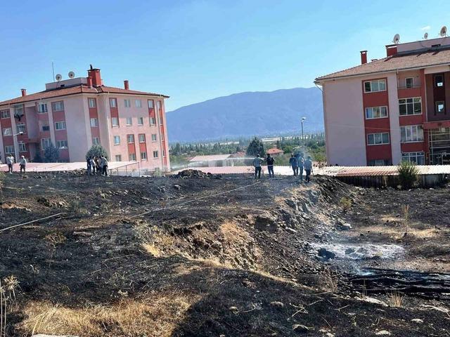 Simav&rsquo;da dağlık alanda yangın paniği 3