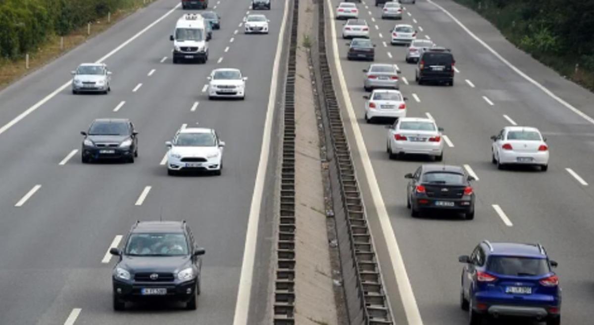 Trafik sigortasında yeni tarife a&ccedil;ıklandı! Bazı ara&ccedil;larda fark b&uuml;y&uuml;d&uuml; 4