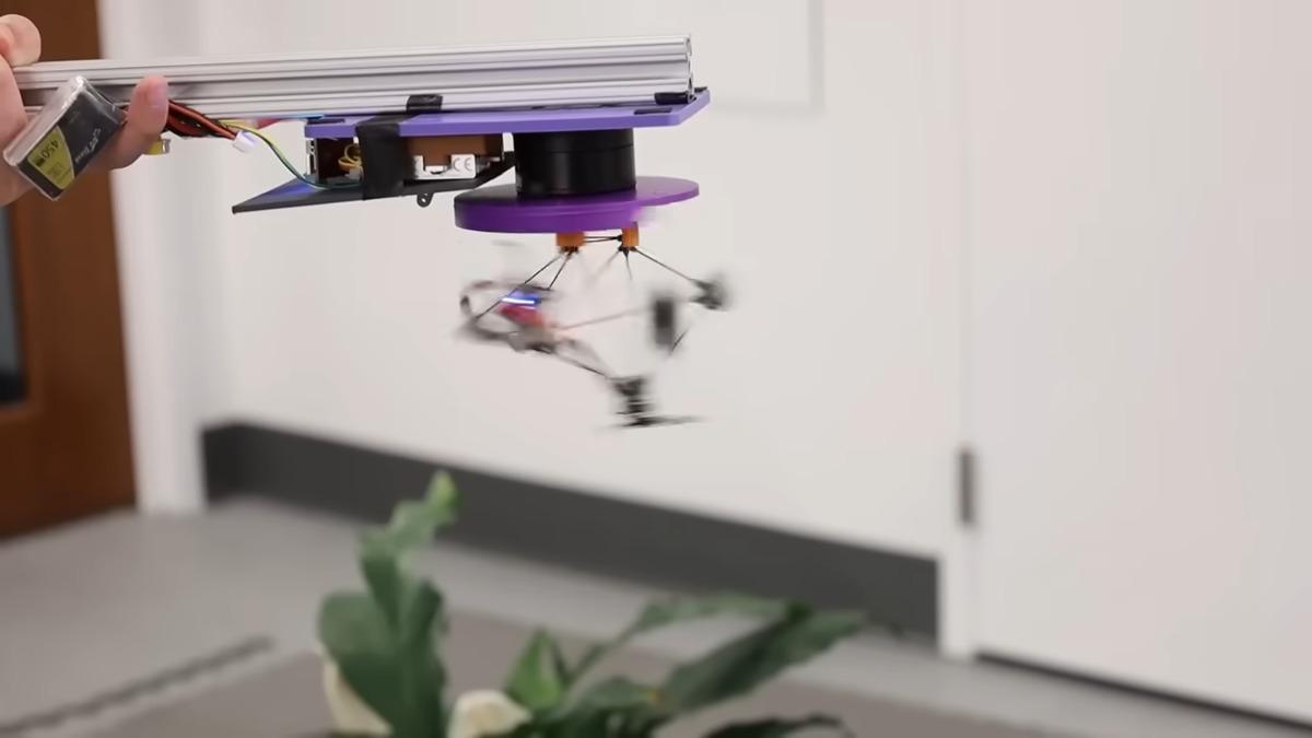 Bilim insanlarından sıra dışı drone: Bakıyorsunuz ama g&ouml;remiyorsunuz! 3