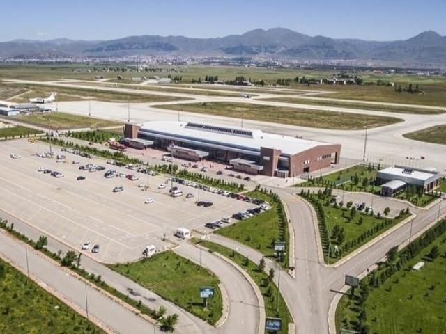 Erzurum Havalimanı Ağustos'ta 106 bin 628 yolcuya hizmet verdi