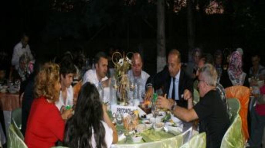 DİVAPAN &ccedil;alışanları ve aileleri iftarda biraraya geldiler