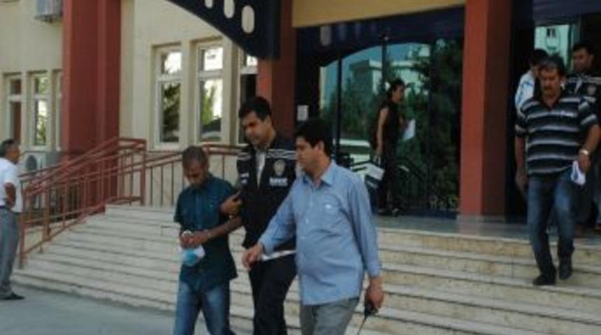 Telefonda kendilerini polis diye tanıtarak dolandırıcılık yapanlar yakalandı