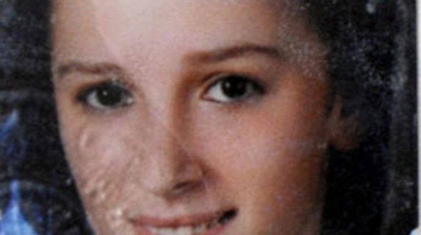 D&uuml;ğ&uuml;n d&ouml;n&uuml;ş&uuml; kaza; 3 &ouml;l&uuml;, 7 yaralı