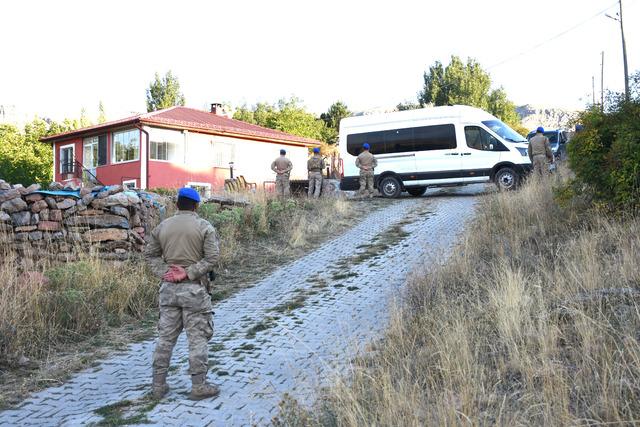 B&uuml;şra bebeğin annesi başka babası başka konuşuyor! Korkun&ccedil; iddiaya yanıt geldi 4