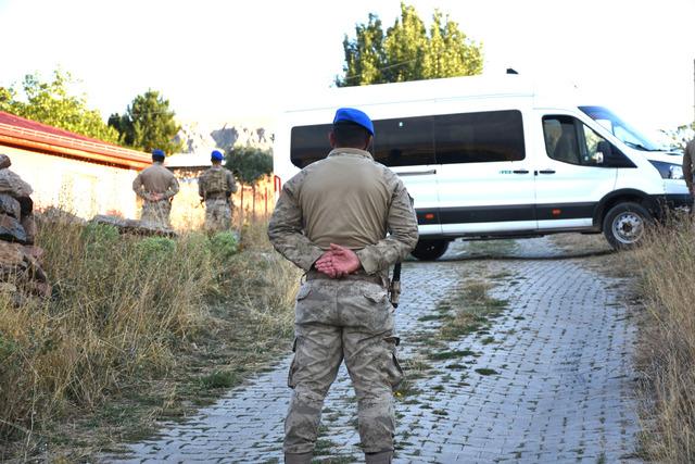 B&uuml;şra bebeğin annesi başka babası başka konuşuyor! Korkun&ccedil; iddiaya yanıt geldi 5