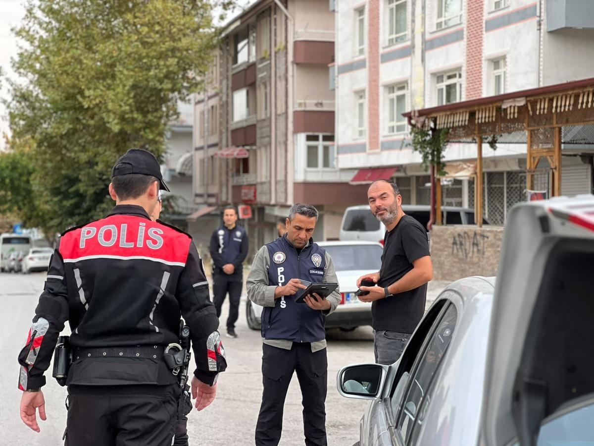 Okullar açıldı, ekipler sahaya indi! İlk ders ziliyle sıkı denetim de başladı 14