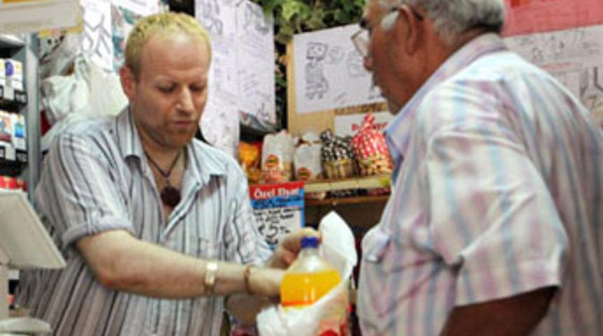 20 yıldır her g&uuml;n oru&ccedil; tutuyor