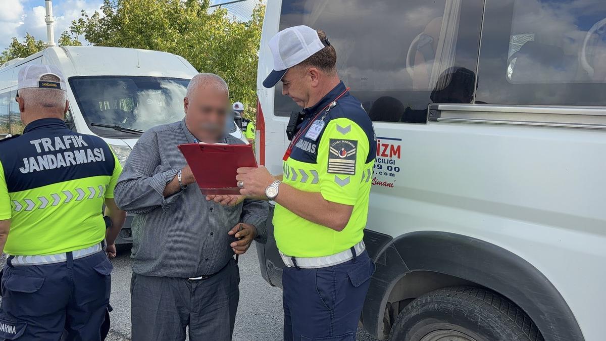 Okullar açıldı, ekipler sahaya indi! İlk ders ziliyle sıkı denetim de başladı 5