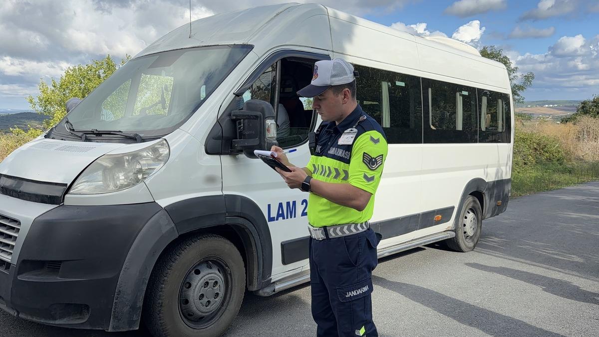 Okullar açıldı, ekipler sahaya indi! İlk ders ziliyle sıkı denetim de başladı 2