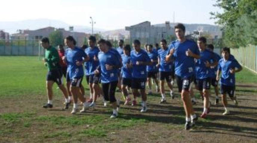 Adıyamanspor Mardin ma&ccedil;ının hazırlıklarına başladı