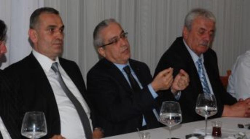 &Ouml;zgen: Erdemir d&uuml;şmanlığının kimseye faydası olmaz