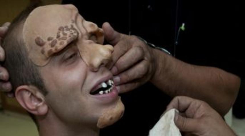 "Notre Dame&rsquo;in Kamburu" bale sahnesinde