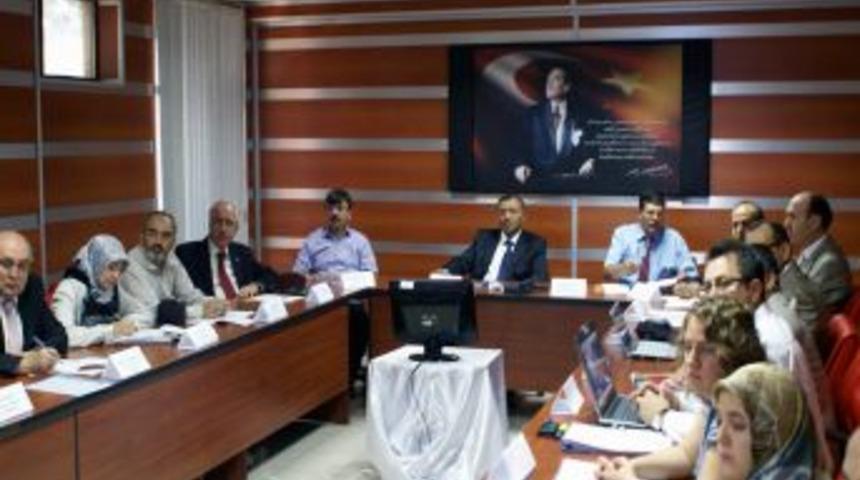 Boşanma nedenleri araştırıldı