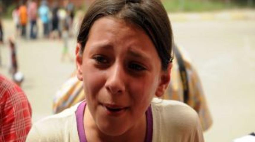 Diyarbakır&rsquo;da okulu değiştirilen &ouml;ğrenciler camları kırdı