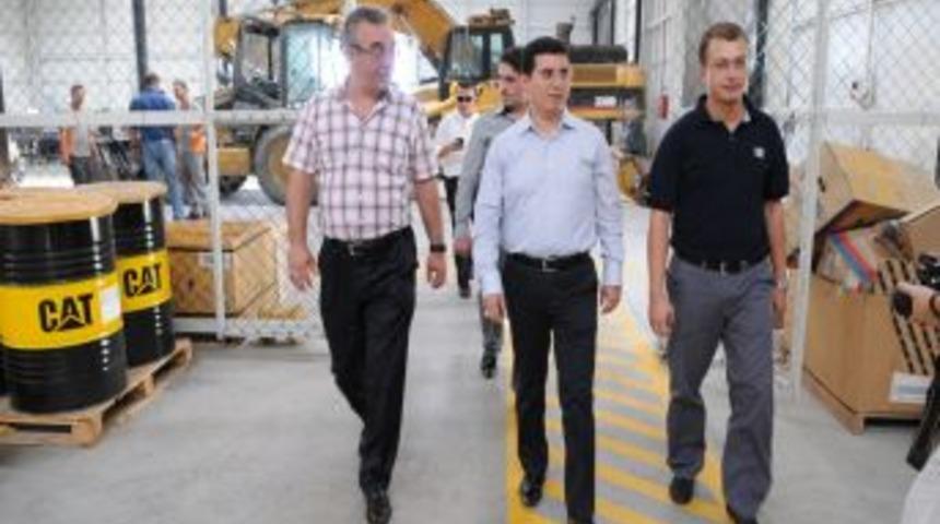 Başkan T&uuml;t&uuml;nc&uuml;: Kepez'de ilk kez 15 ara&ccedil; birden alındı